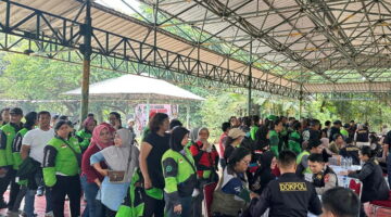 Mabes Polri dan Pusdokkes Beri Layanan Kesehatan Gratis untuk Pengemudi Ojol